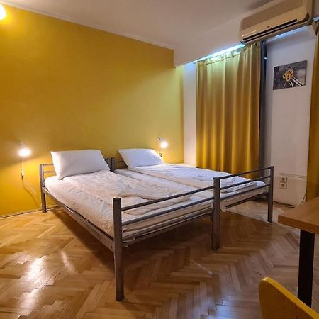 Sleep Inn Hostel 부쿠레슈티 외부 사진