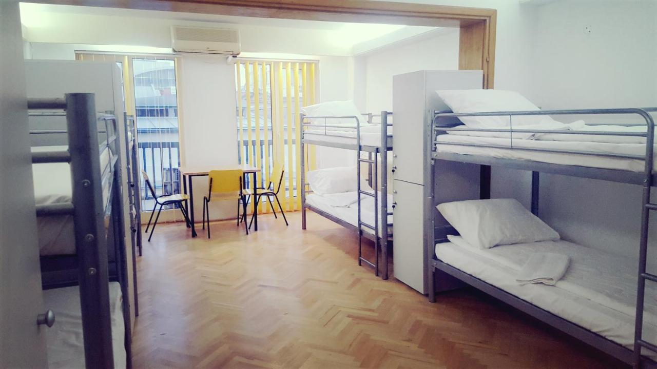 Sleep Inn Hostel 부쿠레슈티 외부 사진