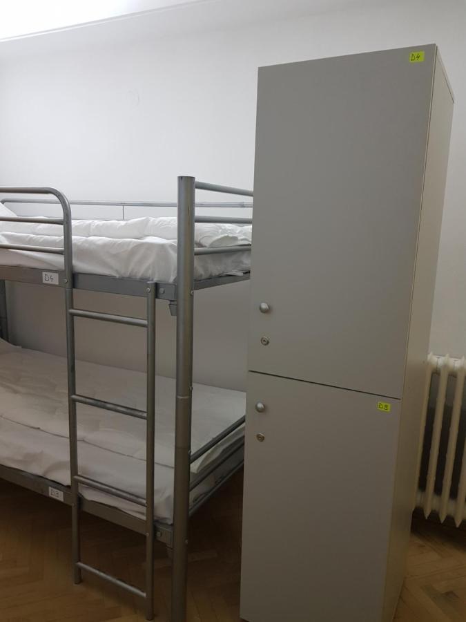 Sleep Inn Hostel 부쿠레슈티 외부 사진