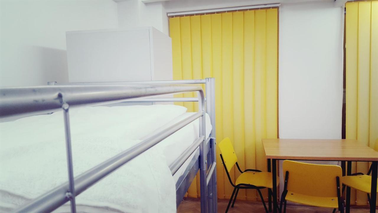 Sleep Inn Hostel 부쿠레슈티 외부 사진