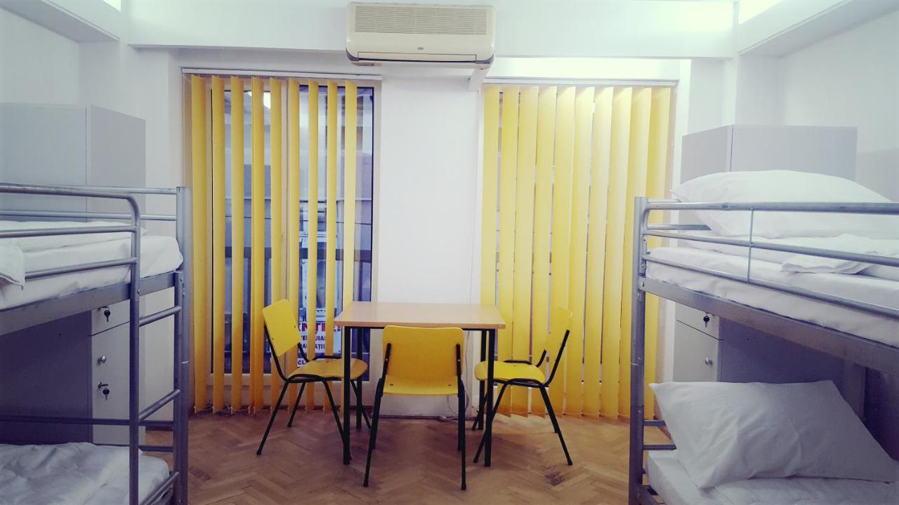 Sleep Inn Hostel 부쿠레슈티 외부 사진
