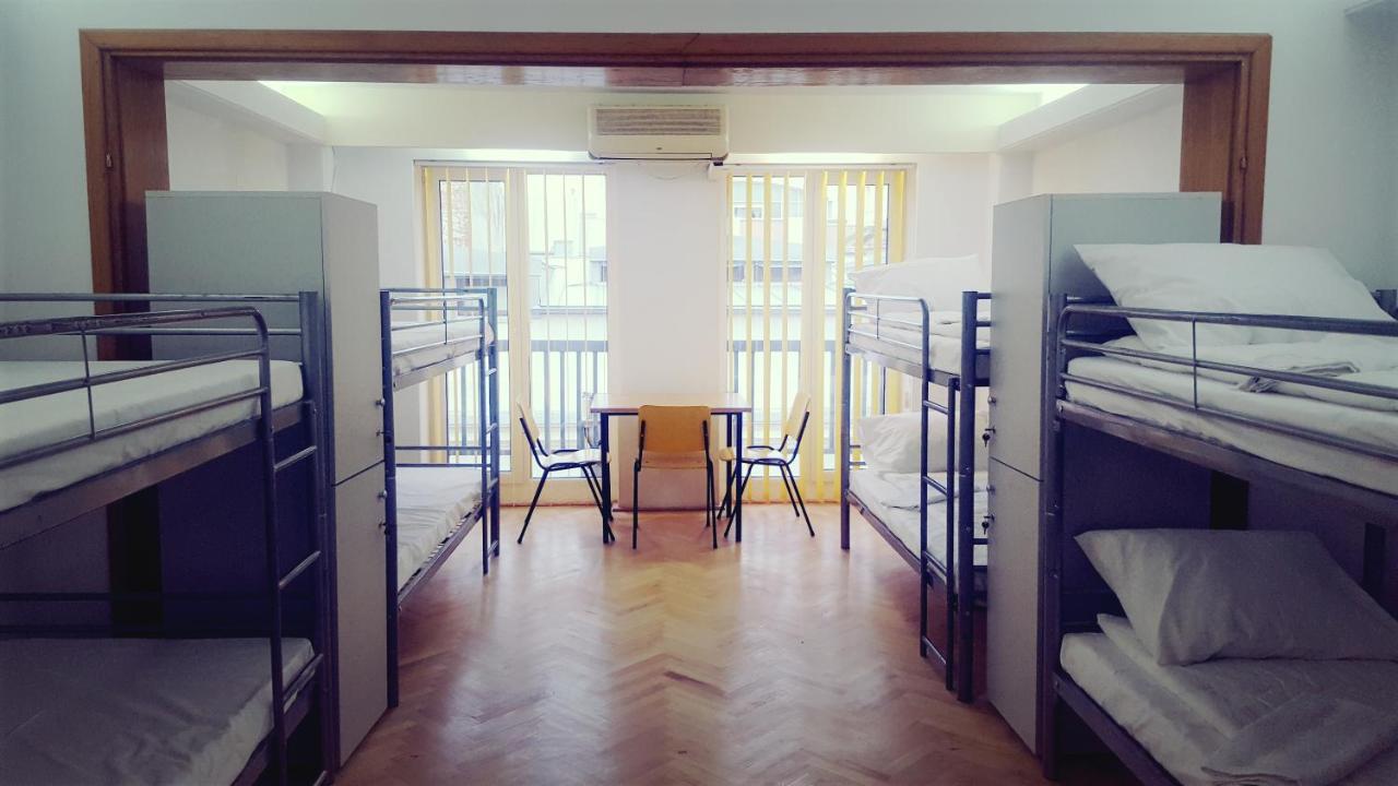 Sleep Inn Hostel 부쿠레슈티 외부 사진