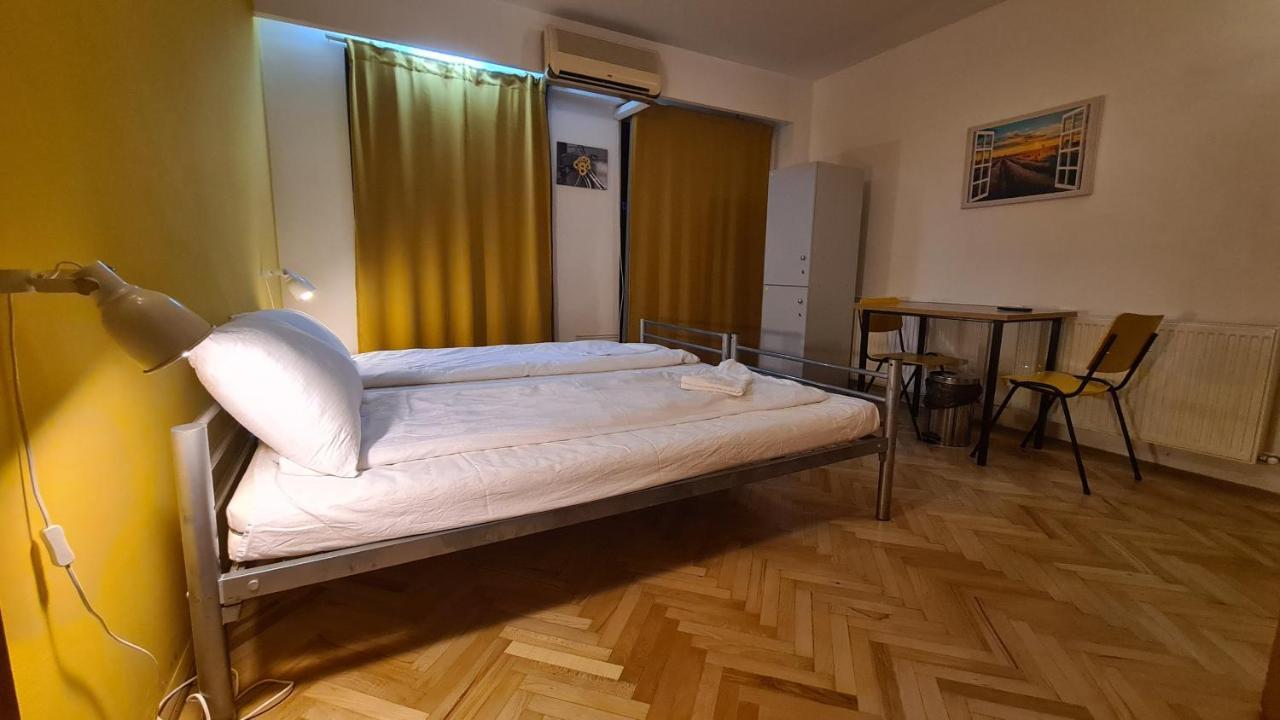 Sleep Inn Hostel 부쿠레슈티 외부 사진